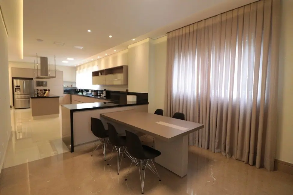 Casa de Condomínio com 5 quartos à venda, 1000m2 em Santana De Parnaiba - SP - imagem 7 Foto 7 de Casa de Condomínio com 5 quartos à venda, 1000m2 em Santana De Parnaiba - SP