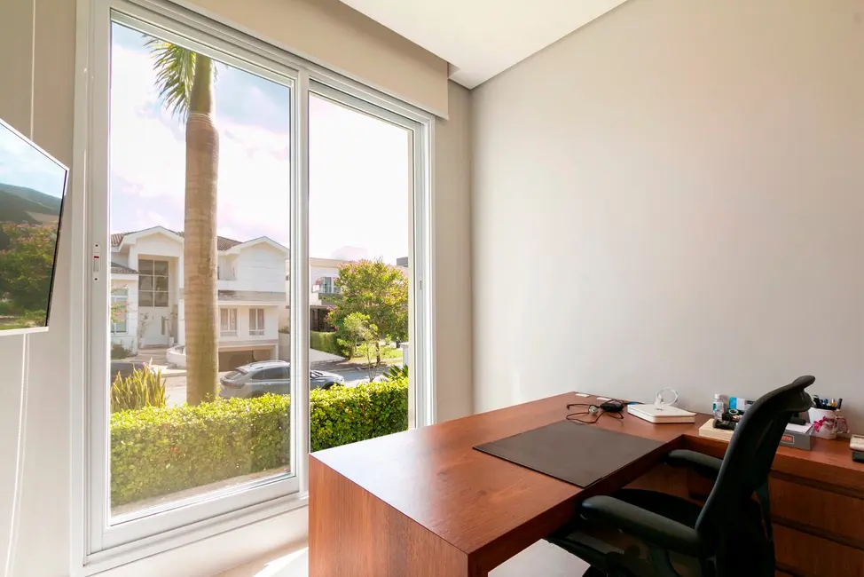 Casa de Condomínio com 4 quartos à venda, 702m2 em Tamboré, Santana De Parnaiba - SP - imagem 4 Foto 4 de Casa de Condomínio com 4 quartos à venda, 702m2 em Tamboré, Santana De Parnaiba - SP