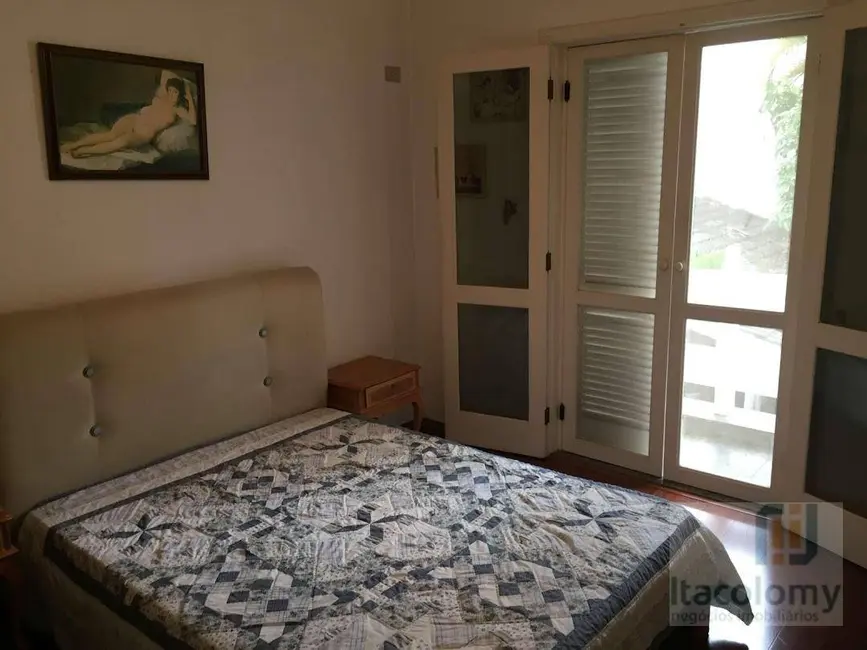 Casa de Condomínio com 4 quartos à venda, 592m2 em Barueri - SP - imagem 4 Foto 4 de Casa de Condomínio com 4 quartos à venda, 592m2 em Barueri - SP