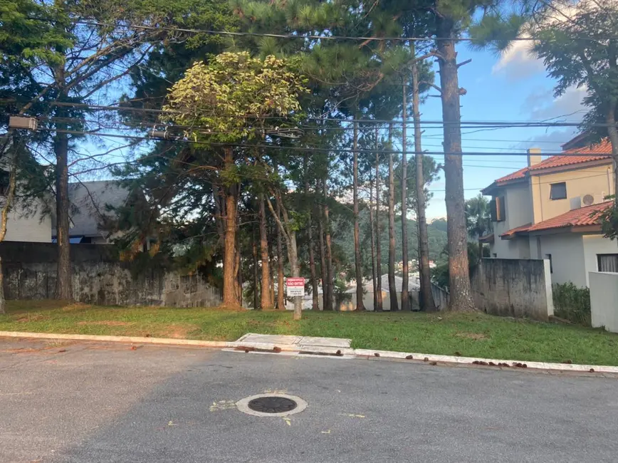 Foto 1 de Terreno / Lote à venda, 1128m2 em Santana De Parnaiba - SP