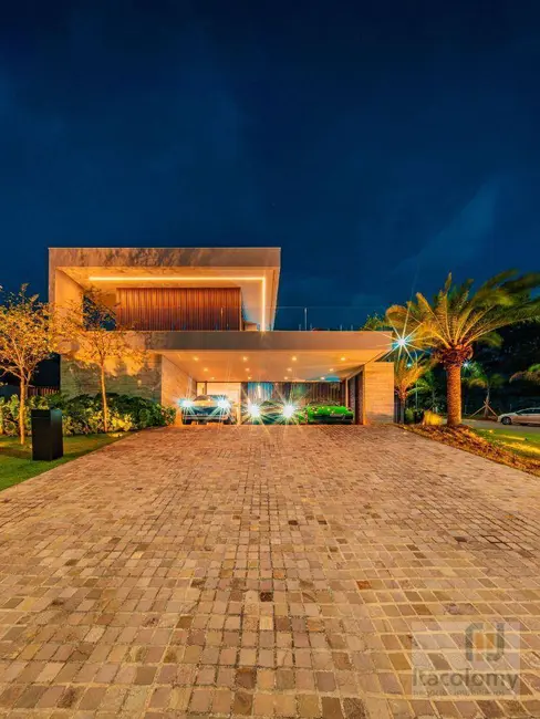 Casa de Condomínio com 4 quartos à venda, 568m2 em Tamboré, Barueri - SP - imagem 2 Foto 2 de Casa de Condomínio com 4 quartos à venda, 568m2 em Tamboré, Barueri - SP