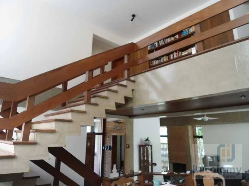 Foto 4 de Casa de Condomínio com 4 quartos à venda, 810m2 em Santana De Parnaiba - SP