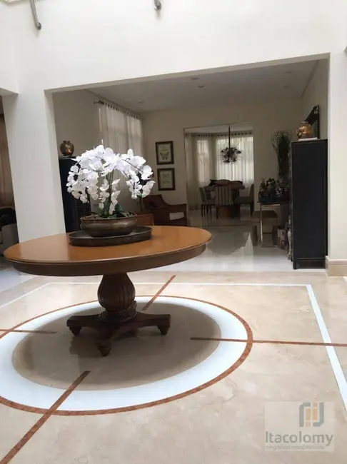 Foto 3 de Casa de Condomínio com 5 quartos à venda, 1143m2 em Santana De Parnaiba - SP