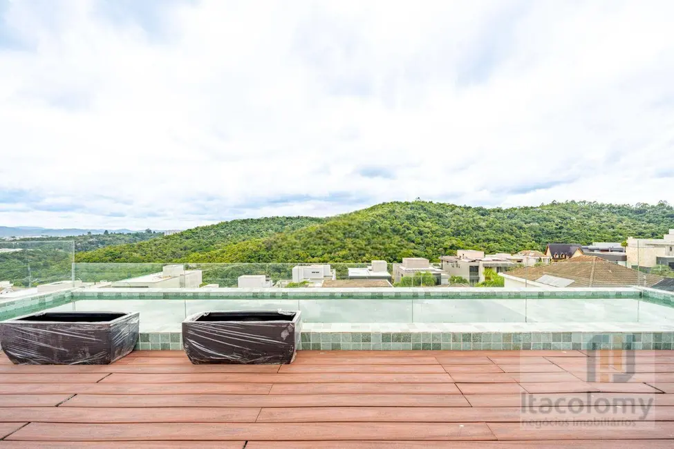 Casa de Condomínio com 3 quartos à venda, 490m2 em Santana De Parnaiba - SP - imagem 8 Foto 8 de Casa de Condomínio com 3 quartos à venda, 490m2 em Santana De Parnaiba - SP