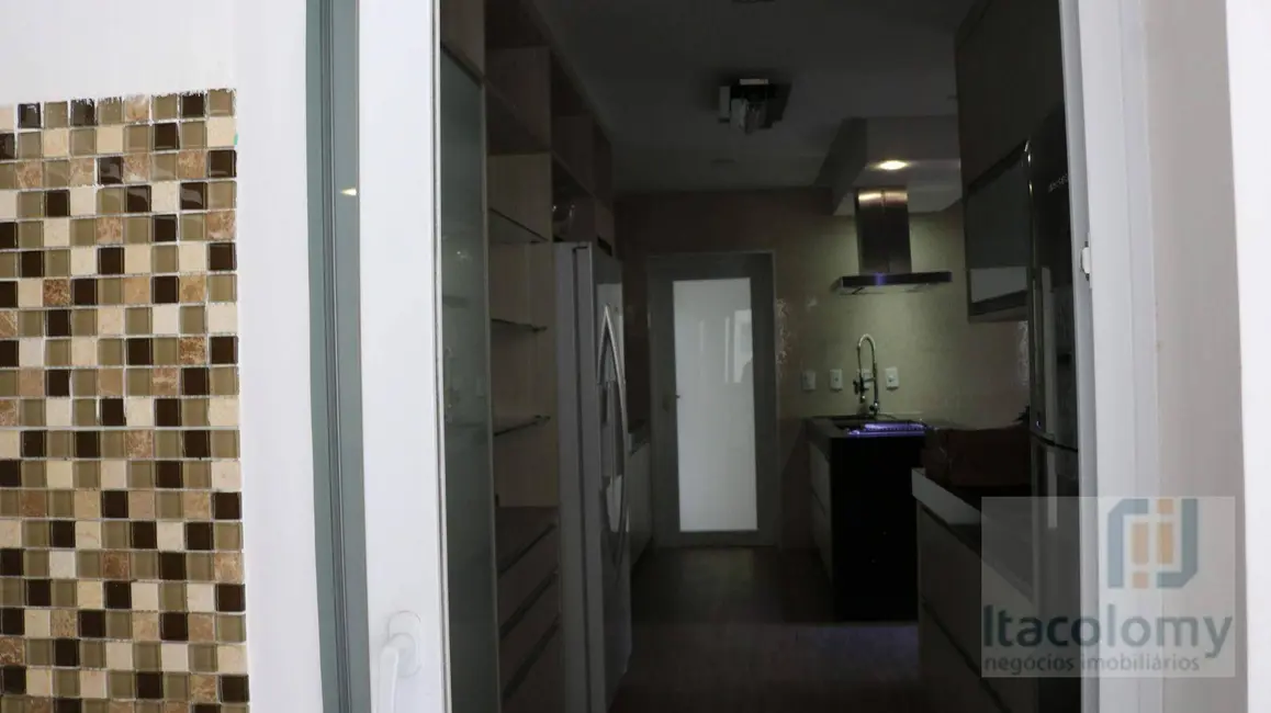 Foto 6 de Casa de Condomínio com 4 quartos à venda e para alugar, 400m2 em Santana De Parnaiba - SP