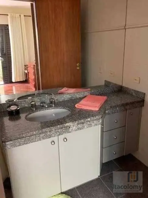 Casa de Condomínio com 4 quartos à venda, 1040m2 em Santana De Parnaiba - SP - imagem 4 Foto 4 de Casa de Condomínio com 4 quartos à venda, 1040m2 em Santana De Parnaiba - SP