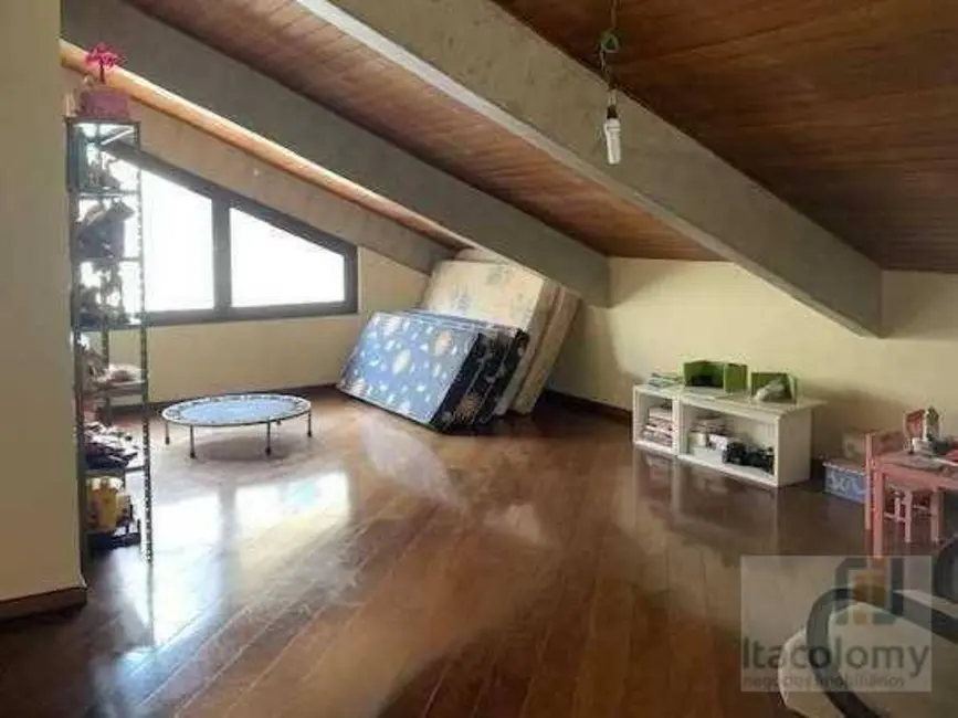 Casa de Condomínio com 4 quartos à venda, 1040m2 em Santana De Parnaiba - SP - imagem 2 Foto 2 de Casa de Condomínio com 4 quartos à venda, 1040m2 em Santana De Parnaiba - SP