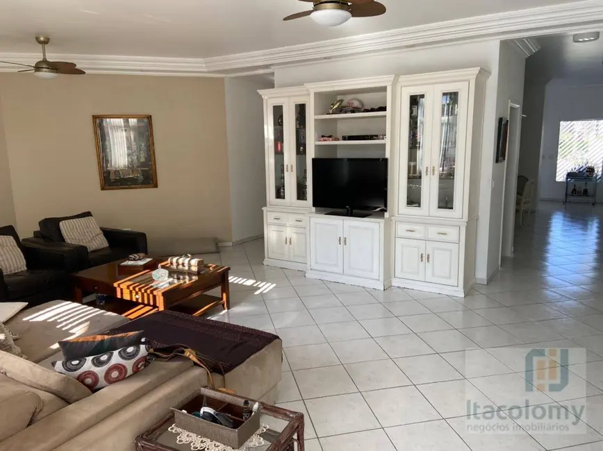 Foto 7 de Casa de Condomínio com 4 quartos à venda, 800m2 em Santana De Parnaiba - SP