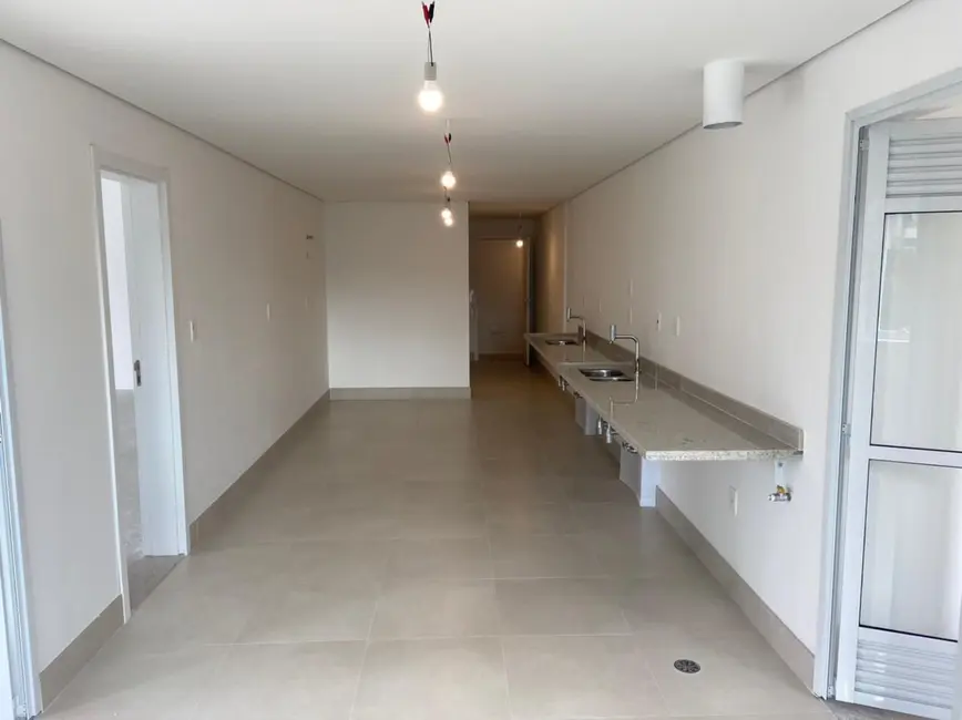 Foto 2 de Apartamento com 4 quartos à venda, 338m2 em Alphaville Empresarial, Barueri - SP
