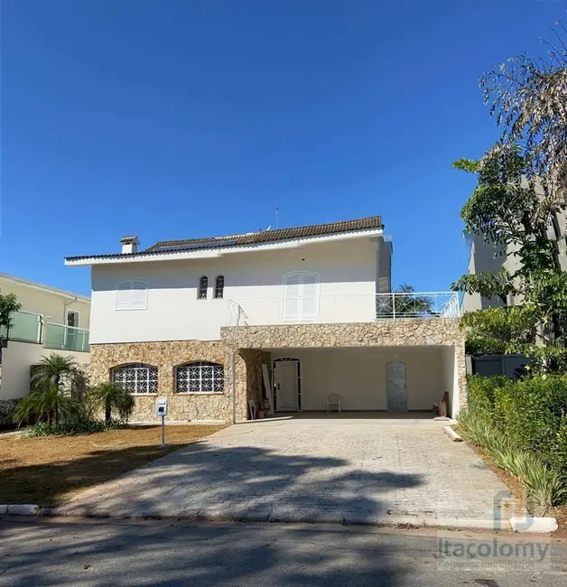 Foto 1 de Casa de Condomínio com 2 quartos para alugar, 580m2 em Barueri - SP