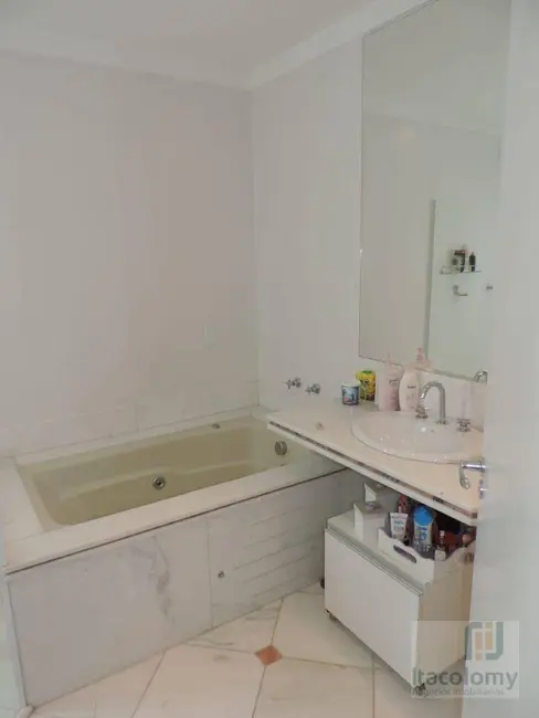 Foto 4 de Casa de Condomínio com 4 quartos à venda, 3500m2 em Santana De Parnaiba - SP