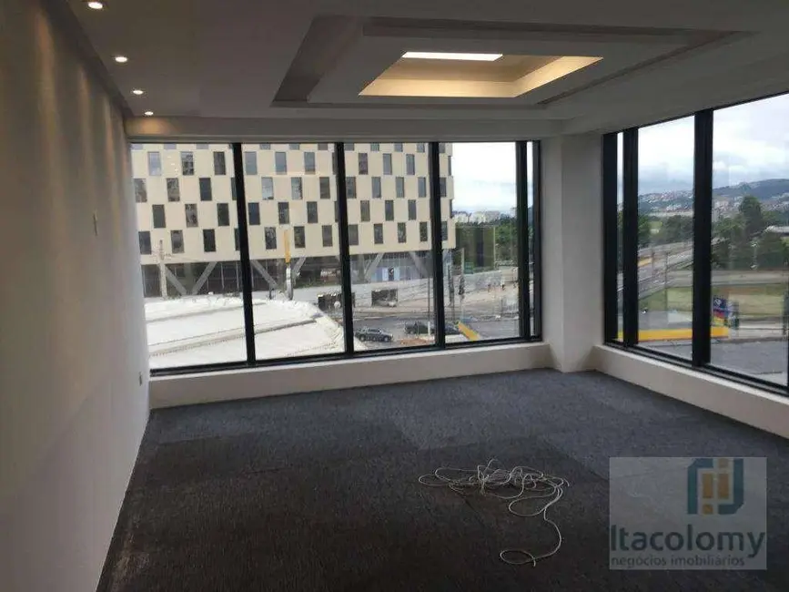 Sala Comercial para alugar, 570m2 em Barueri - SP - imagem 3 Foto 3 de Sala Comercial para alugar, 570m2 em Barueri - SP