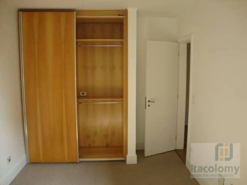 Foto 2 de Apartamento com 3 quartos à venda, 134m2 em Real Parque, São Paulo - SP