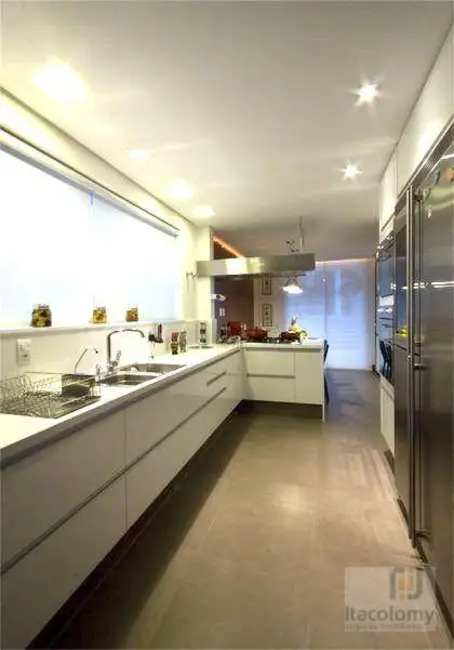 Foto 6 de Casa de Condomínio com 5 quartos à venda, 570m2 em Barueri - SP