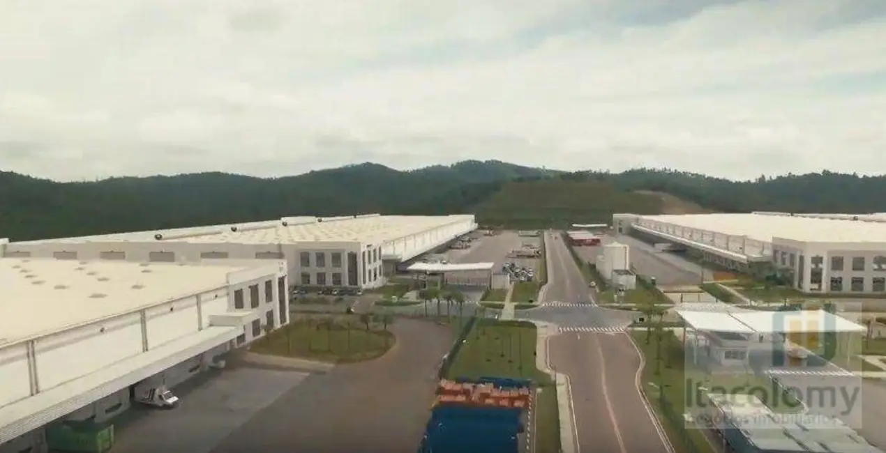 Foto 6 de Armazém / Galpão para alugar, 30000m2 em Empresarial Paineira (Jordanésia), Cajamar - SP