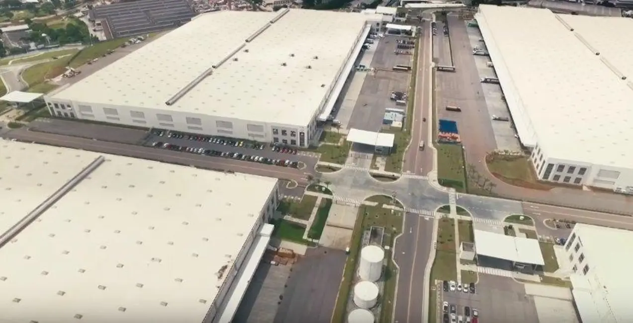 Foto 2 de Armazém / Galpão para alugar, 30000m2 em Empresarial Paineira (Jordanésia), Cajamar - SP