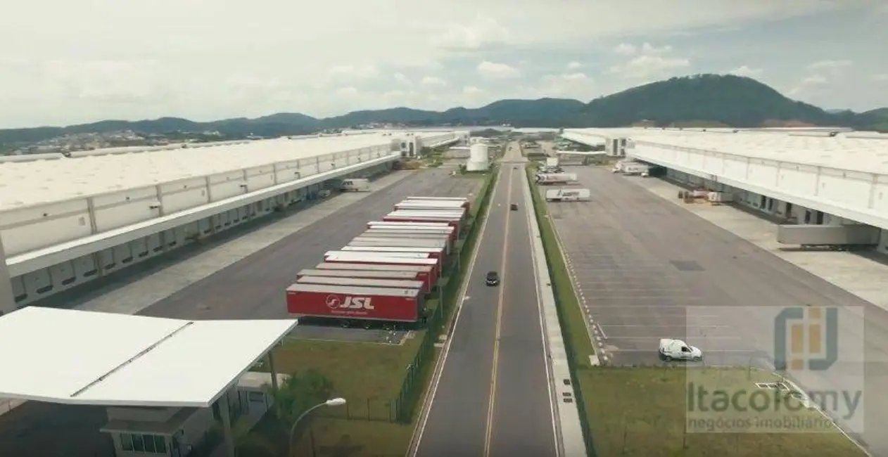 Foto 3 de Armazém / Galpão para alugar, 30000m2 em Empresarial Paineira (Jordanésia), Cajamar - SP