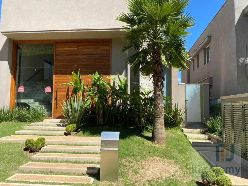 Casa de Condomínio com 4 quartos à venda e para alugar, 575m2 em Tamboré, Barueri - SP - imagem 4 Foto 4 de Casa de Condomínio com 4 quartos à venda e para alugar, 575m2 em Tamboré, Barueri - SP