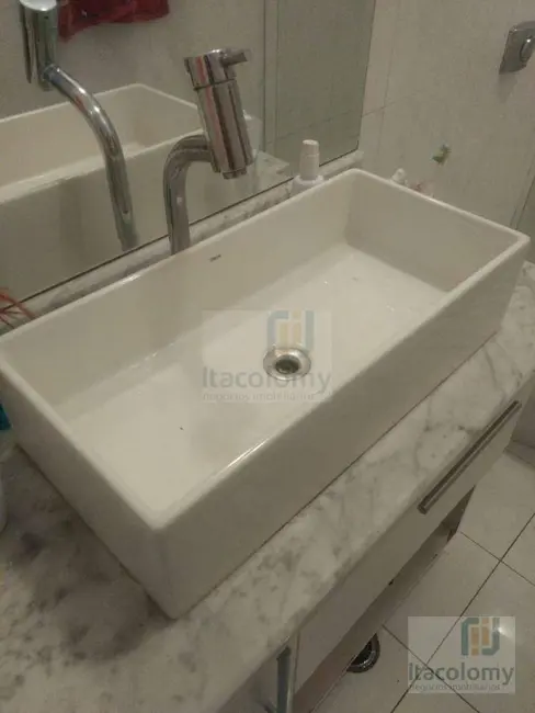 Foto 8 de Casa de Condomínio com 4 quartos à venda, 300m2 em Santana De Parnaiba - SP