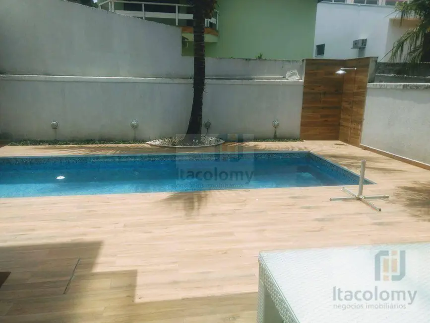 Foto 6 de Casa de Condomínio com 4 quartos à venda, 300m2 em Santana De Parnaiba - SP