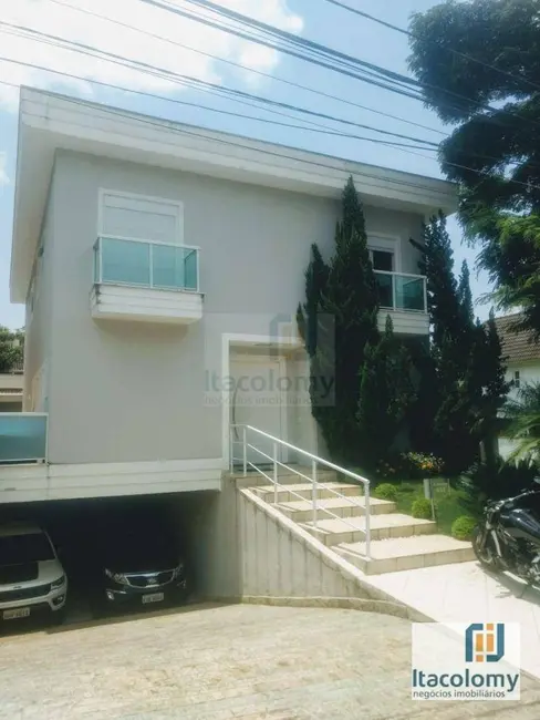 Foto 1 de Casa de Condomínio com 4 quartos à venda, 300m2 em Santana De Parnaiba - SP