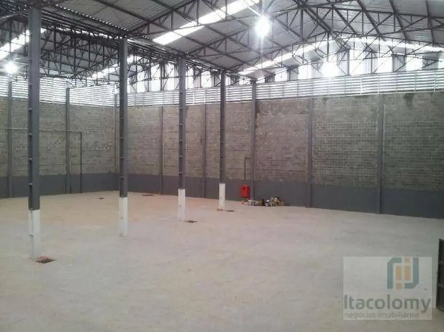 Foto 2 de Armazém / Galpão para alugar, 2200m2 em Chácaras São Luís, Santana De Parnaiba - SP