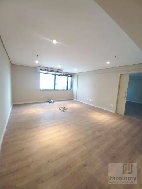 Foto 3 de Sala Comercial para alugar, 223m2 em Barueri - SP
