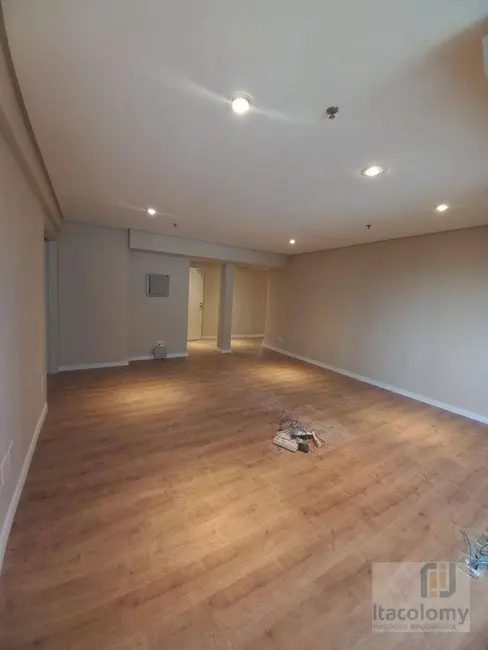 Foto 4 de Sala Comercial para alugar, 223m2 em Barueri - SP