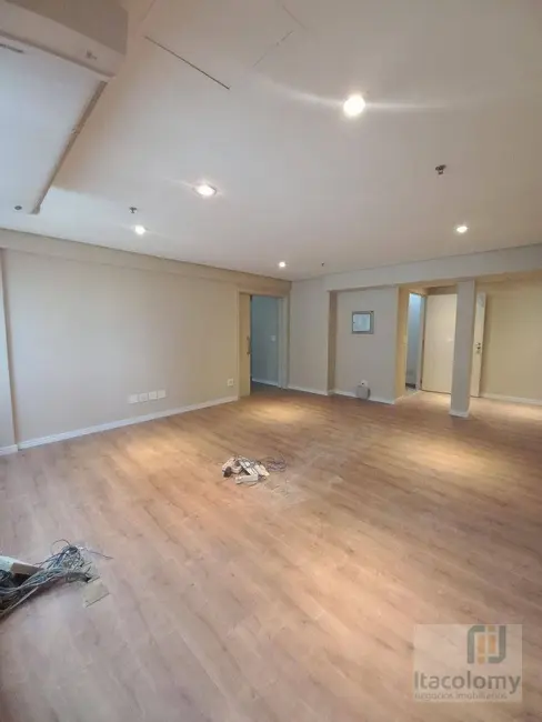 Foto 5 de Sala Comercial para alugar, 223m2 em Barueri - SP