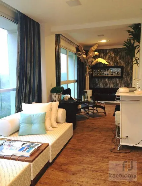 Foto 3 de Apartamento com 4 quartos à venda, 367m2 em Santana De Parnaiba - SP