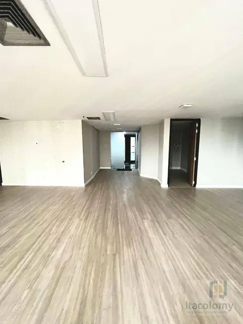 Foto 7 de Sala Comercial para alugar, 212m2 em Alphaville Industrial, Barueri - SP