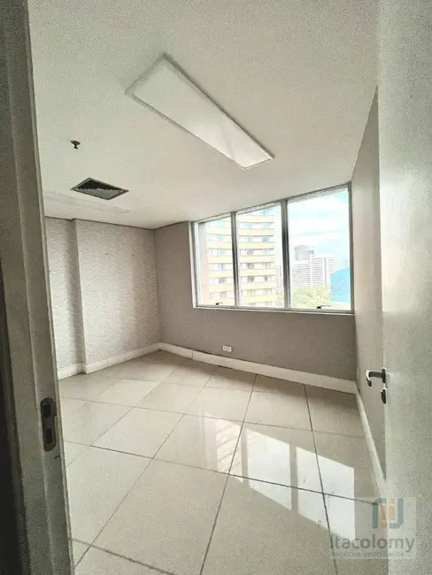 Foto 2 de Sala Comercial para alugar, 212m2 em Alphaville Industrial, Barueri - SP
