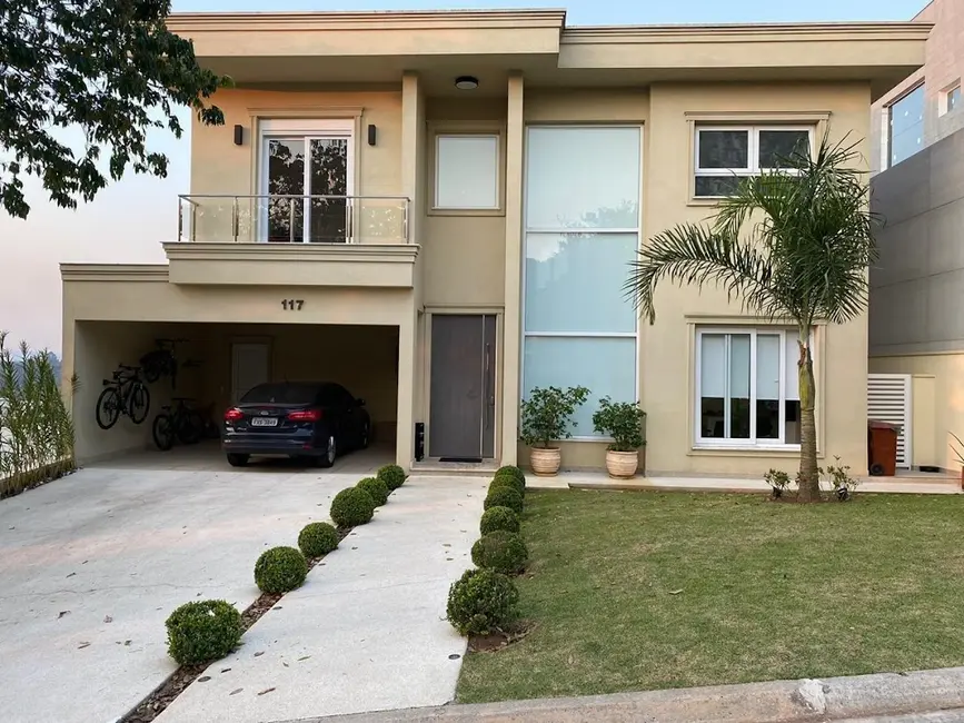 Foto 1 de Casa de Condomínio com 4 quartos à venda, 450m2 em Santana De Parnaiba - SP