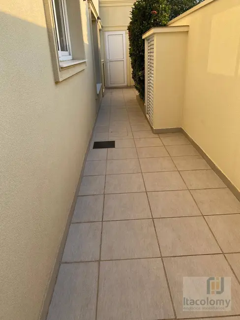 Foto 2 de Casa de Condomínio com 4 quartos à venda, 450m2 em Santana De Parnaiba - SP