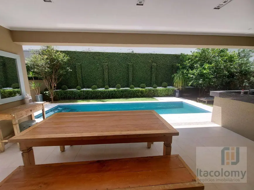 Foto 9 de Casa de Condomínio com 5 quartos à venda e para alugar, 424m2 em Santana De Parnaiba - SP