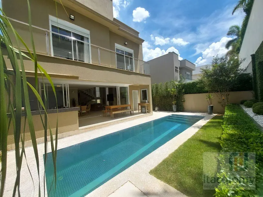 Foto 4 de Casa de Condomínio com 5 quartos à venda e para alugar, 424m2 em Santana De Parnaiba - SP