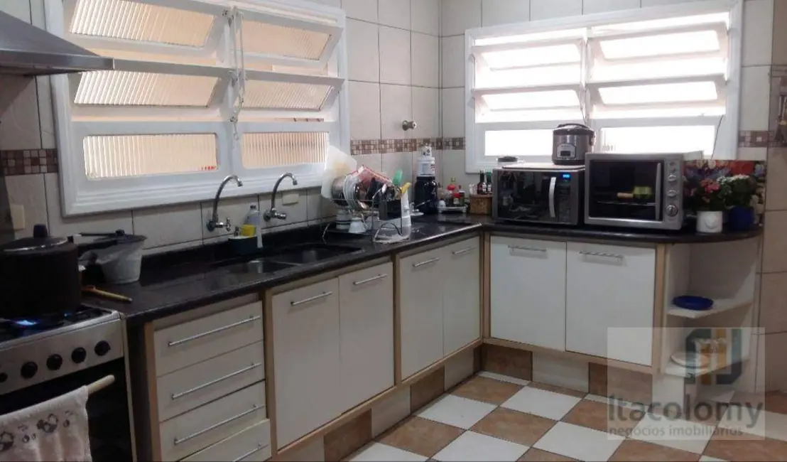 Foto 9 de Casa de Condomínio com 4 quartos à venda, 360m2 em Santana De Parnaiba - SP