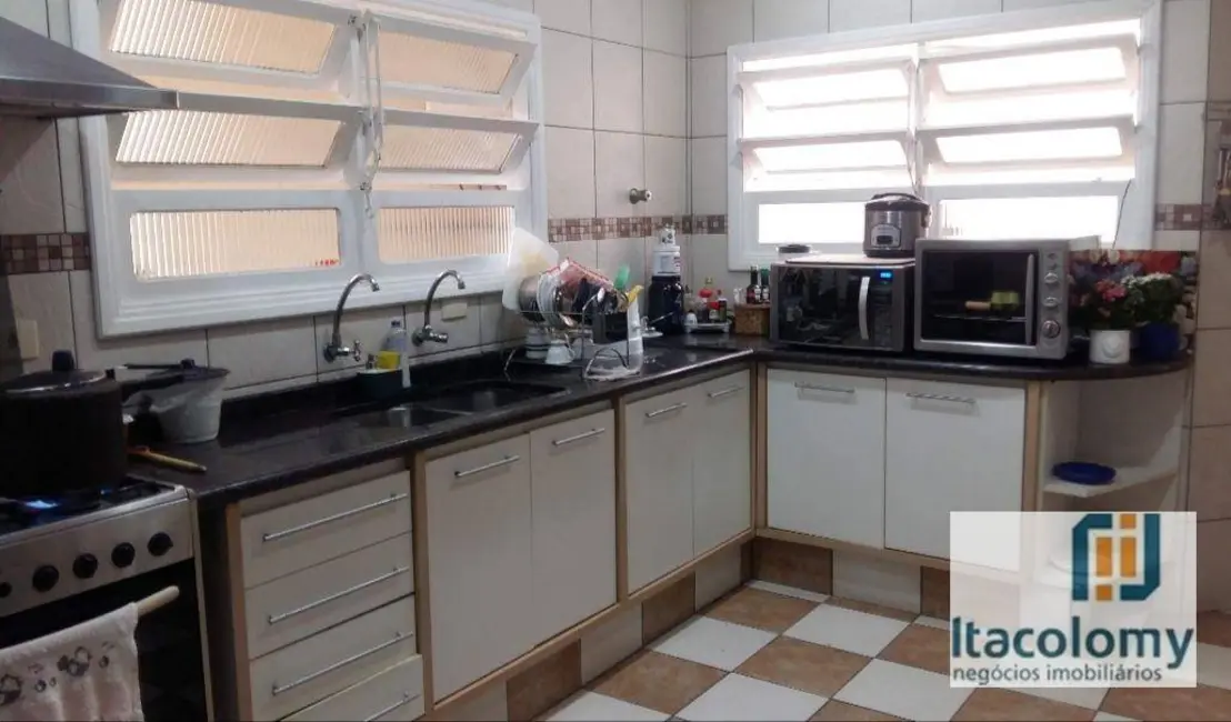 Foto 9 de Casa de Condomínio com 4 quartos à venda, 360m2 em Santana De Parnaiba - SP