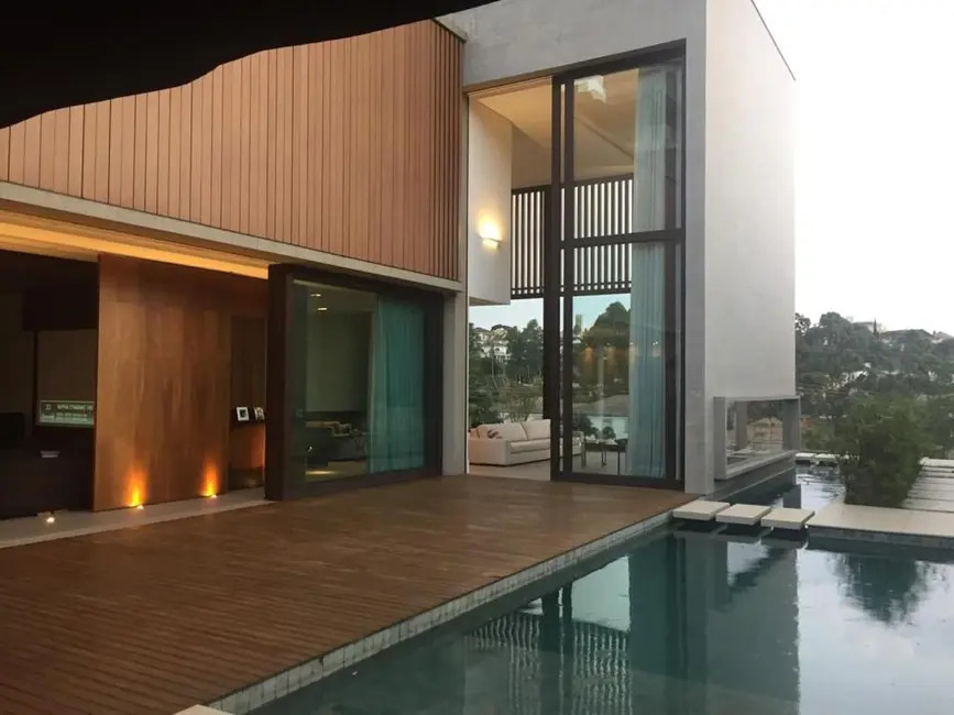 Foto 6 de Casa de Condomínio com 5 quartos à venda, 2100m2 em Santana De Parnaiba - SP