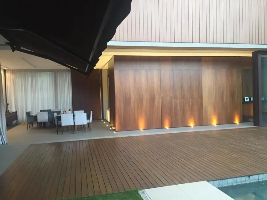 Foto 8 de Casa de Condomínio com 5 quartos à venda, 2100m2 em Santana De Parnaiba - SP