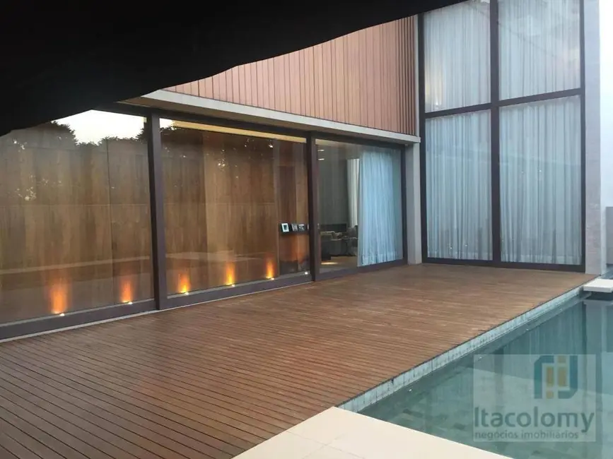 Foto 9 de Casa de Condomínio com 5 quartos à venda, 2100m2 em Santana De Parnaiba - SP