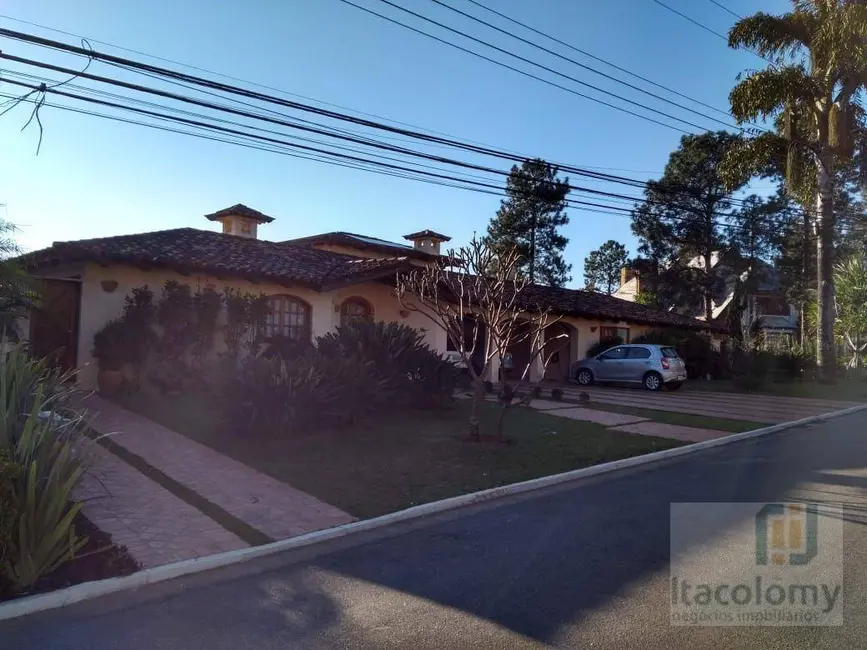 Casa de Condomínio com 7 quartos à venda, 1364m2 em Barueri - SP - imagem 9 Foto 9 de Casa de Condomínio com 7 quartos à venda, 1364m2 em Barueri - SP