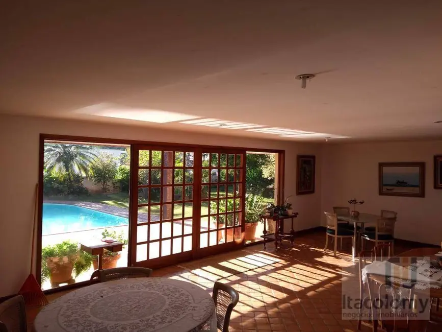 Casa de Condomínio com 7 quartos à venda, 1364m2 em Barueri - SP - imagem 3 Foto 3 de Casa de Condomínio com 7 quartos à venda, 1364m2 em Barueri - SP