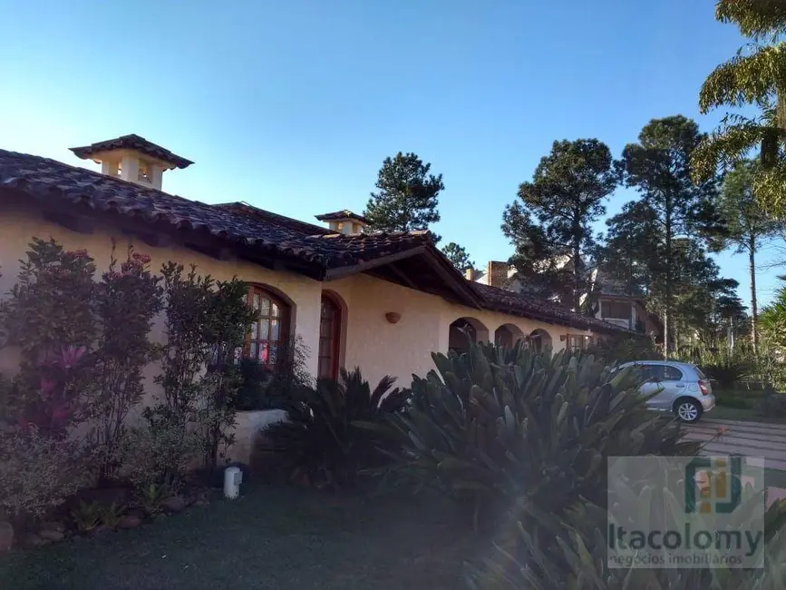 Casa de Condomínio com 7 quartos à venda, 1364m2 em Barueri - SP - imagem 8 Foto 8 de Casa de Condomínio com 7 quartos à venda, 1364m2 em Barueri - SP