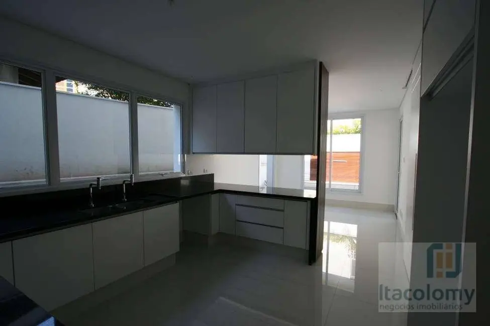 Foto 5 de Casa de Condomínio com 4 quartos à venda e para alugar, 472m2 em Alphaville Conde II, Barueri - SP