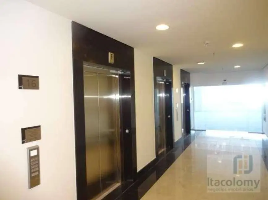 Foto 6 de Sala Comercial à venda e para alugar, 958m2 em Barueri - SP