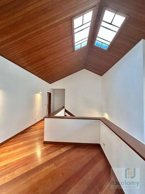 Foto 5 de Casa de Condomínio com 5 quartos à venda e para alugar, 1059m2 em Santana De Parnaiba - SP