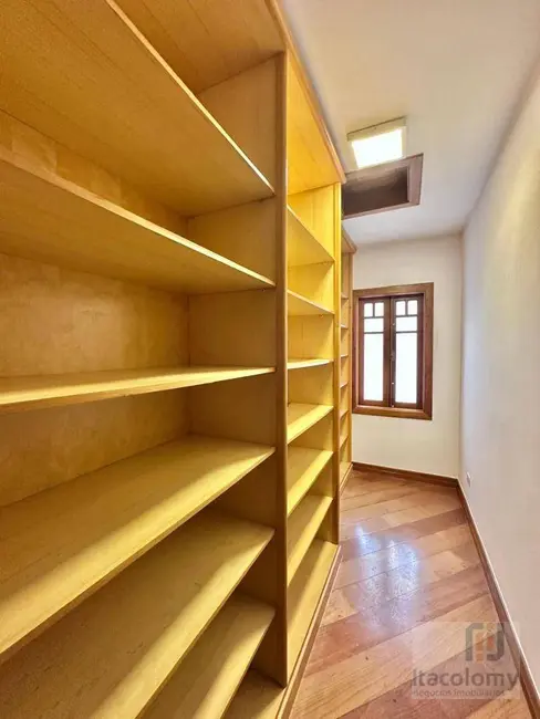 Foto 9 de Casa de Condomínio com 5 quartos à venda e para alugar, 1059m2 em Santana De Parnaiba - SP