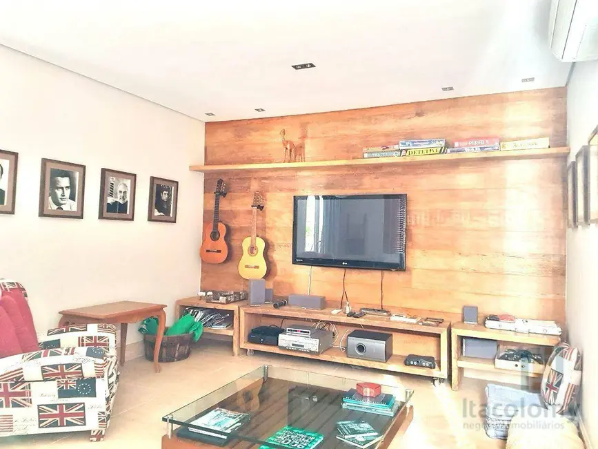 Foto 8 de Casa de Condomínio com 4 quartos à venda, 800m2 em Santana De Parnaiba - SP