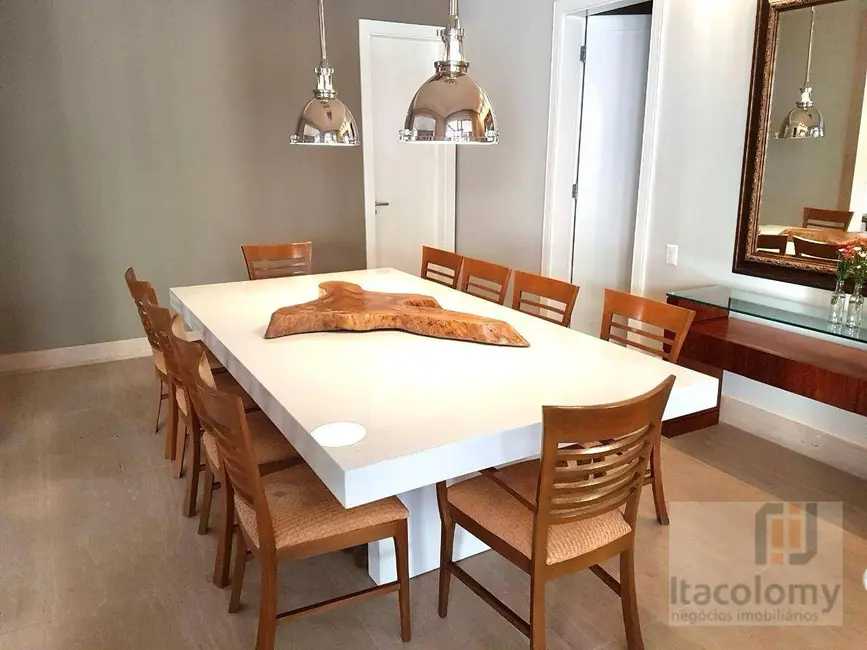 Foto 5 de Casa de Condomínio com 4 quartos à venda, 800m2 em Santana De Parnaiba - SP